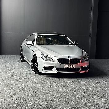 105,000 Km, Coupe, 2970 cc, Petrol engine, Automatic