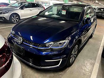 20,044 Km, Hatchback, 0 cc, Electric engine, Automatic