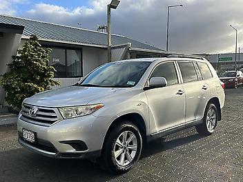 163,829 Km, Station Wagon, 3456 cc, Petrol engine, Automatic