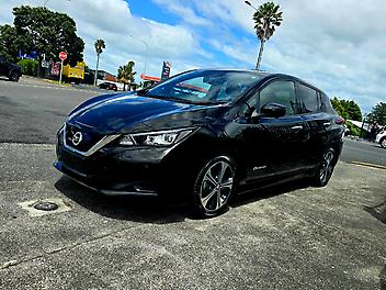 57,035 Km, SUV, 0 cc, Electric engine, Automatic