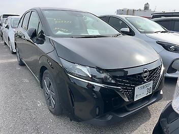 71,000 Km, Hatchback, 1200 cc, Hybrid (Electricity) engine, automatic