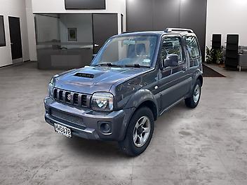 88,000 Km, Station Wagon, 1328 cc, Petrol engine, Auto