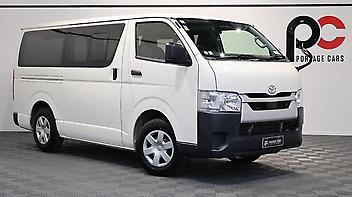 69,870 Km, Van, 1998 cc, Petrol engine, Automatic