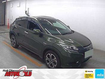 86,677 Km, Hatchback, 1500 cc, Hybrid (Electricity) engine, Automatic