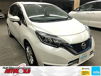 89,999 Km, Hatchback, 1200 cc, Hybrid (Petrol) engine, Automatic