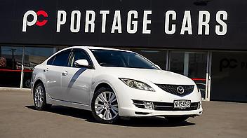 164,200 Km, Sedan, 2480 cc, Petrol engine, Automatic