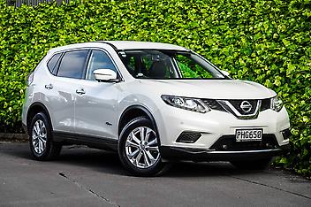 62,548 Km, 4WD, 2000 cc, Hybrid engine, Automatic 62,548 Km, 4WD, 2000 cc, Hybrid engine, Automatic