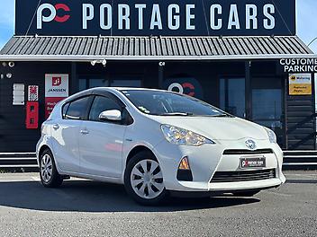 76,374 Km, Hatchback, 1496 cc, Hybrid engine, Automatic