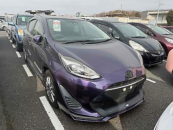 103,000 Km, Hatchback, 1496 cc, Hybrid engine, Automatic