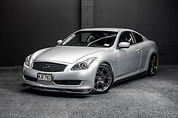 133,000 Km, Coupe, 3690 cc, Petrol engine, Tiptronic