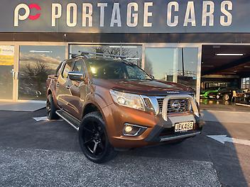 208,950 Km, Ute, 2298 cc, Diesel engine, Manual