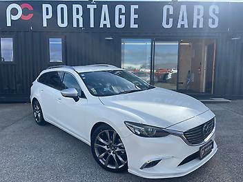 116,500 Km, Station Wagon, 2488 cc, Petrol engine, Automatic