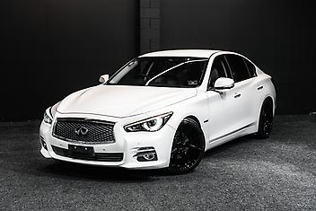 107,000 Km, Sedan, 3498 cc, Hybrid engine, Tiptronic