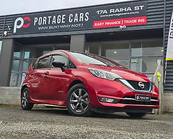 69,437 Km, Hatchback, 1198 cc, Hybrid engine, Automatic