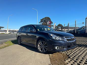 90,100 Km, Station Wagon, 2457 cc, Petrol engine, Automatic