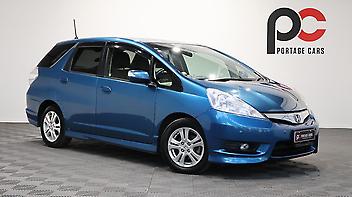 106,930 Km, Hatchback, 1339 cc, Hybrid engine, Automatic