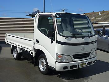 34,562 Km, Truck - Flat Deck, 1998 cc, Petrol engine, Manual