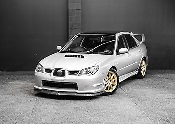 95,693 Km, Sedan, 1994 cc, Petrol engine, Manual