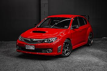 85,000 Km, Hatchback, 2450 cc, Petrol engine, Tiptronic