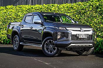 37,455 Km, Ute, 2500 cc, Diesel engine, Auto