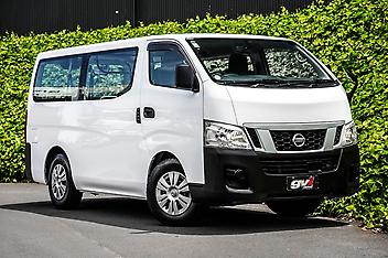 121,689 Km, Van, 2500 cc, Diesel engine, Automatic