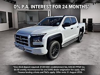 100 Km, Ute, 2442 cc, Diesel engine, 6 Speed Auto