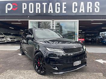 32,500 Km, RV-SUV, 2997 cc, Diesel engine, Automatic