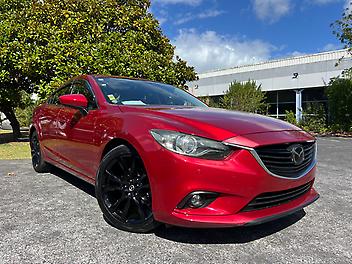 81,187 Km, Sedan, 2500 cc, Petrol engine, Automatic