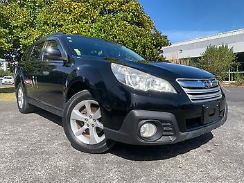 95,000 Km, Station Wagon, 2500 cc, Petrol engine, Automatic