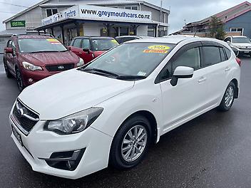 119,924 Km, Wagon, 1599 cc, Petrol engine, Auto