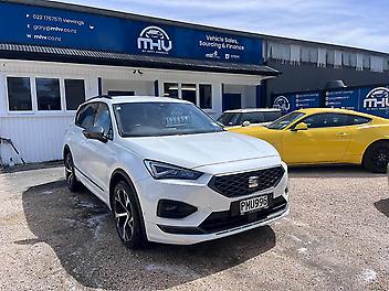 45,039 Km, Station Wagon, 1984 cc, Petrol engine, Automatic