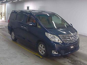 103,000 Km, People Movers, 2400 cc, Petrol engine, automatic