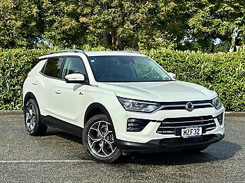 67,428 Km, RV-SUV, 1500 cc,  engine, Tiptronic Automatic