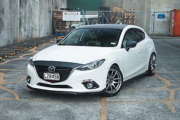 185,482 Km, Hatchback, 1990 cc, Petrol engine, Manual