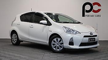 72,403 Km, Hatchback, 1500 cc, Hybrid engine, Automatic