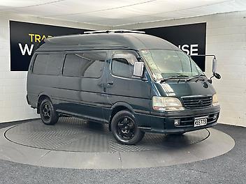 227,800 Km, Van, 3000 cc, Diesel engine, Automatic