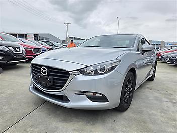 85,337 Km, Sedan, 2000 cc, Hybrid engine, Automatic
