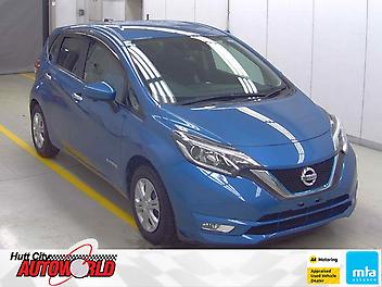 71,663 Km, Hatchback, 1200 cc, Hybrid (Electricity) engine, Automatic