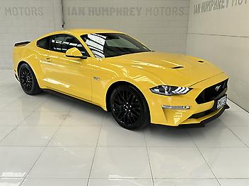 84,700 Km, Coupe, 4951 cc, Petrol engine, 10 Speed Automatic