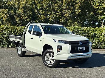 133,874 Km, Ute, 2400 cc,  engine, Tiptronic Automatic