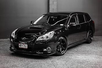 132,000 Km, Station Wagon, 2450 cc, Petrol engine, Automatic