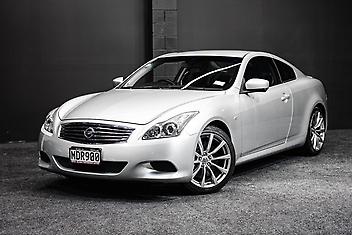 92,000 Km, Coupe, 3690 cc, Petrol engine, Tiptronic