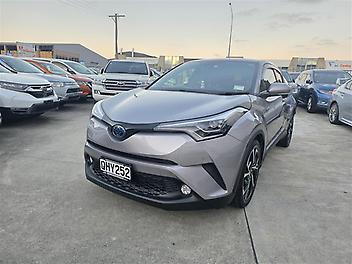 79,862 Km, RV-SUV, 1800 cc, Hybrid engine, Automatic