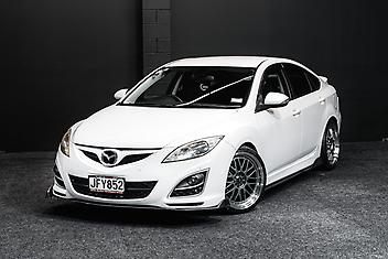 115,000 Km, Sedan, 2484 cc, Petrol engine, Manual