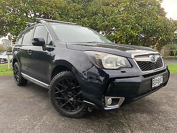 153,357 Km, Station Wagon, 1998 cc, Petrol engine, Automatic