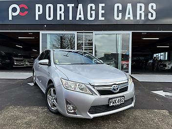 152,500 Km, Sedan, 2493 cc, Hybrid engine, Automatic