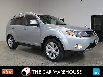 175,786 Km, SUV / 4x4, 2350 cc, Petrol engine, Automatic