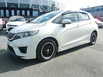 83,000 Km, Hatchback, 1500 cc, Hybrid (Electric) engine, automatic