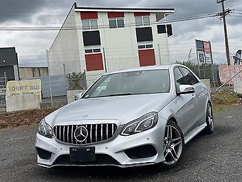 42,000 Km, Sedan, 2000 cc, Petrol engine, Automatic