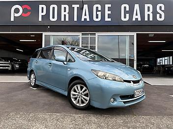 216,500 Km, Station Wagon, 1790 cc, Petrol engine, Automatic